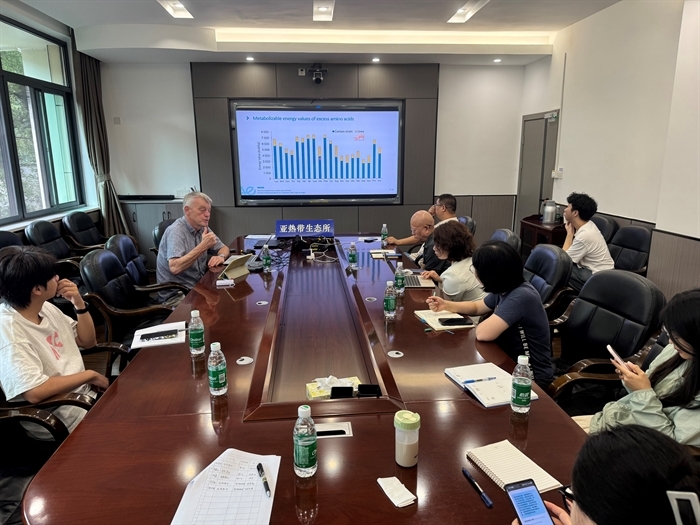 法国国家农业食品与环境研究院Jacob van Milgen高级研究员到亚热带生态所开展学术交流